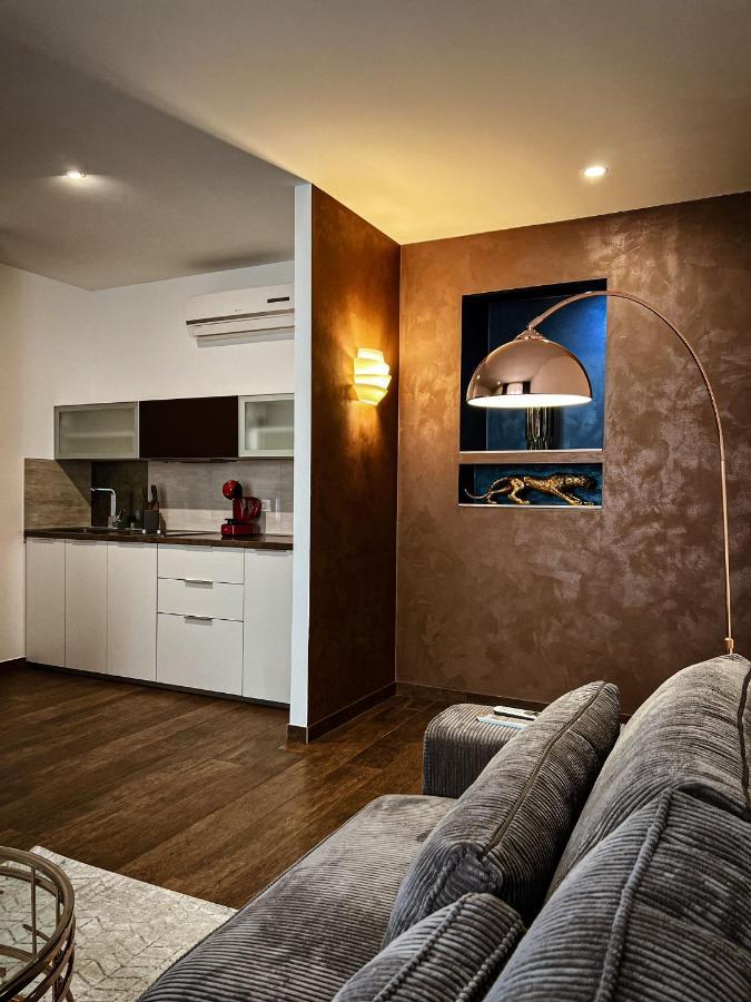 Borna And Franko Rooms Split City Centre Exterior photo